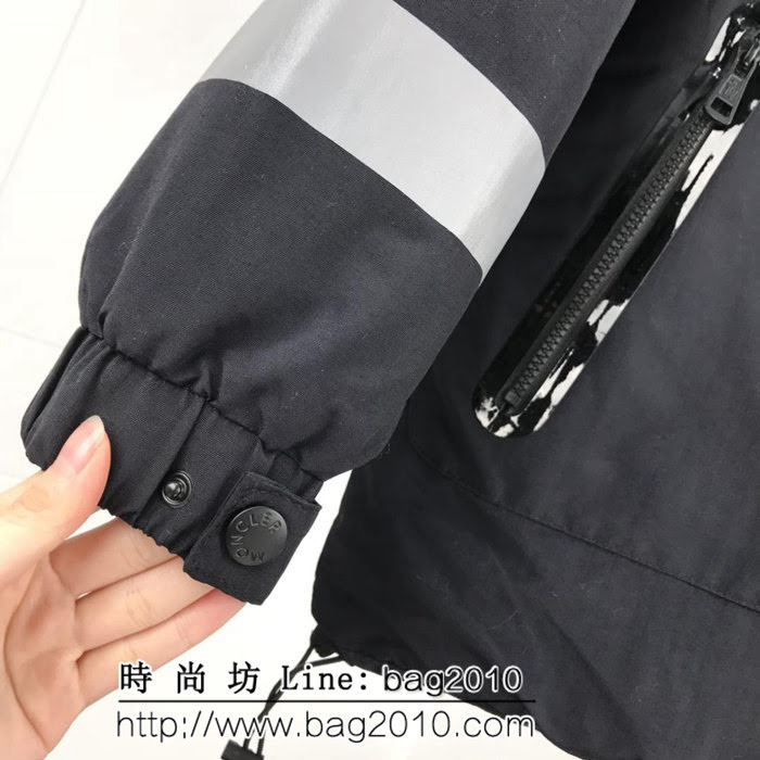 Moncler X OFF 18秋冬新款羽絨服 定制3M反光剪頭 雙層覆蓋設計 高版本情侶款 ydi2557